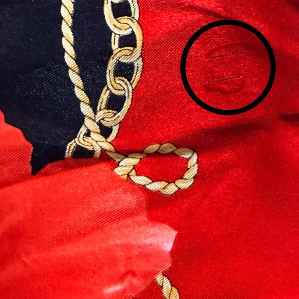 Oscar by Oscar de La Renta Red Silk Floral Chain Tassel DesignPrint Scarf